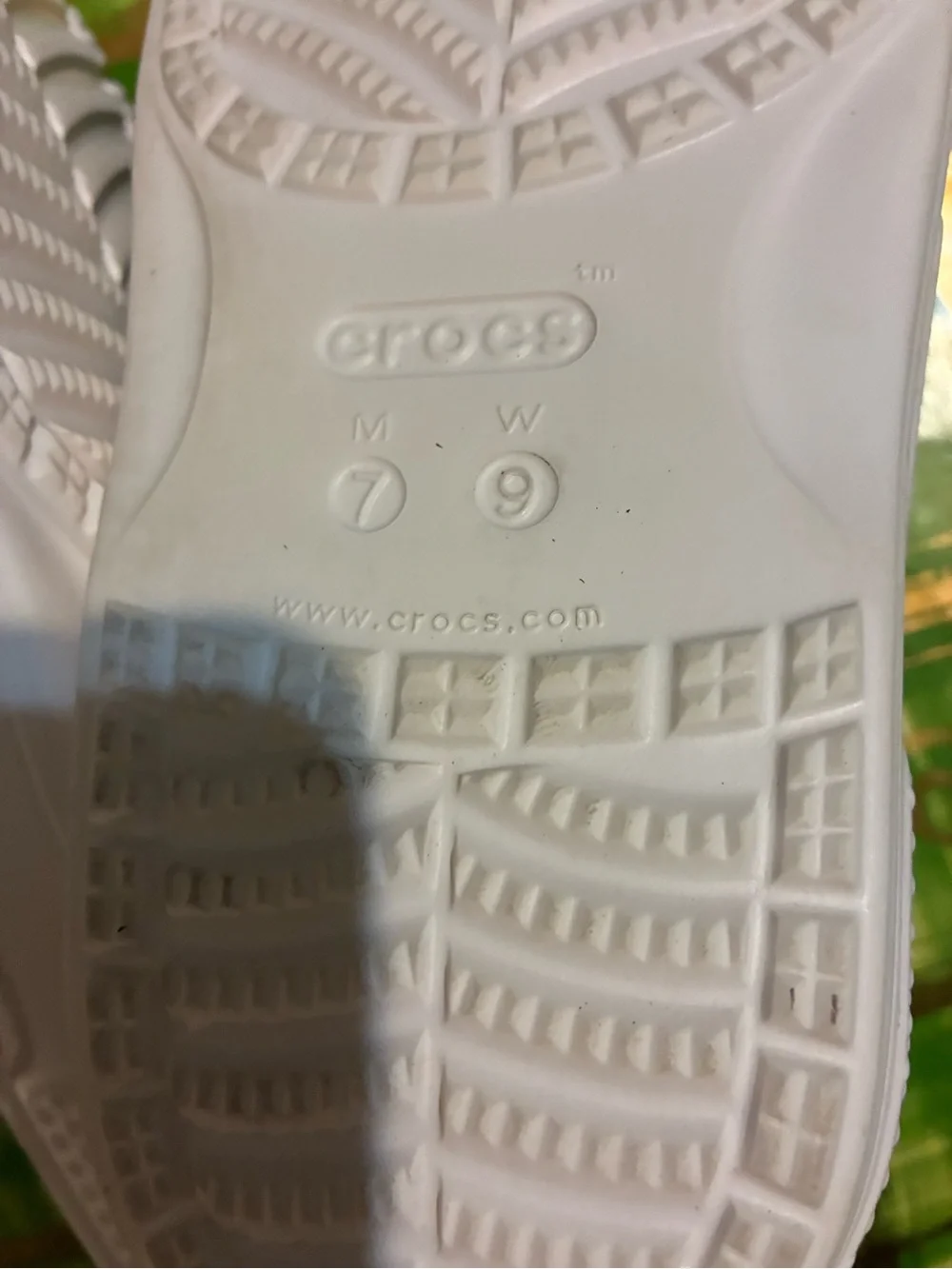Adult size Crocs White, Green & Orange Slide Sandals Mens 7